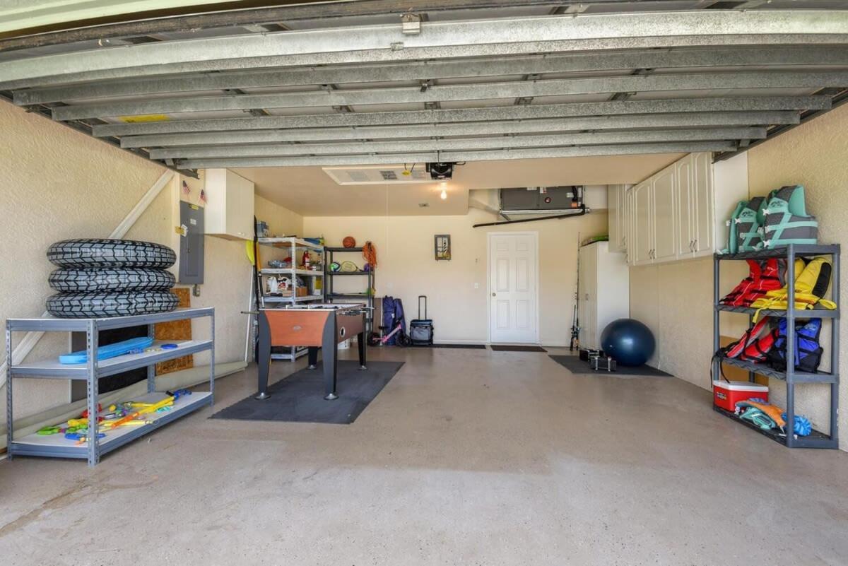 Sunshine Retreat Heated Pool On Canal * Cape Coral